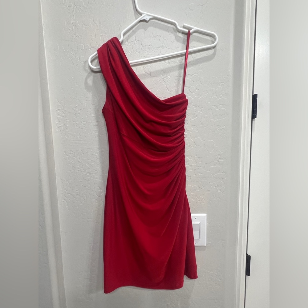 Lauren Ralph Lauren Red Asymmetrical Ruched One-Shoulder Dress